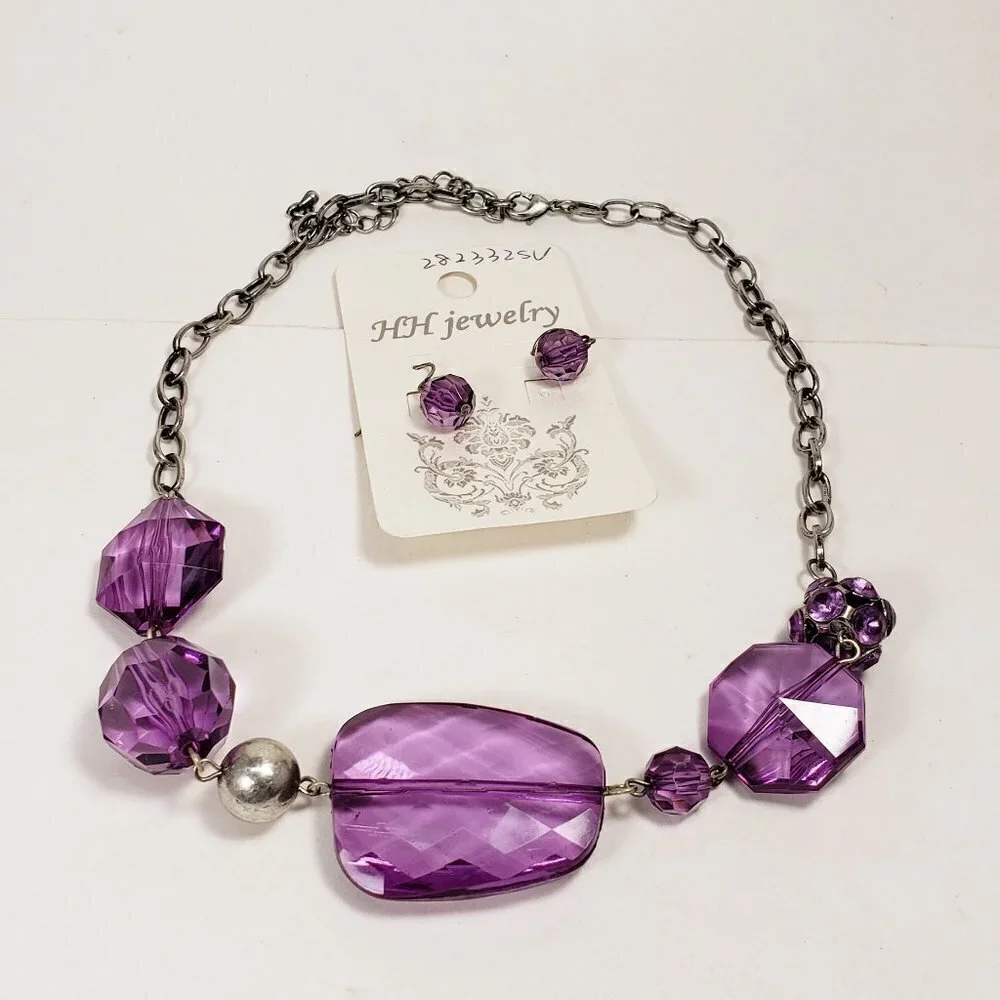 Women's Stunning Silver-tone & Purple Beaded Necklace - Matching Drop Earrings